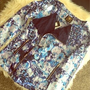 Blue floral kardasian kollection jacket !